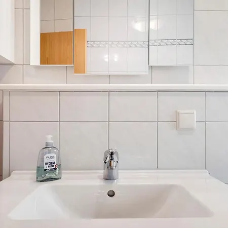 Buehler * Schramberg